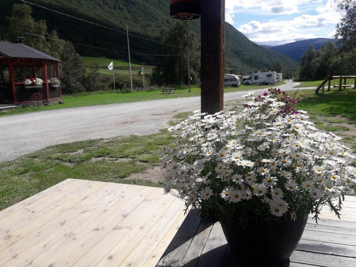 Magalaupe Camping Hotell Oppdal Exteriör bild